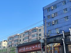-东巴婆婆云南鱼豆花火锅(大东门店)