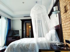 -三亚湾海居铂尔曼度假酒店