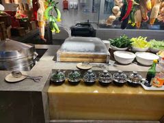 自助取餐区-广州希尔顿逸林酒店-OPEN開·全日制餐厅·海鲜·小火锅·自助餐(东风路店)