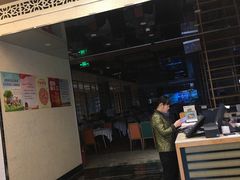门面-稻香酒家·34年老字号·港式粤菜(汉街店)