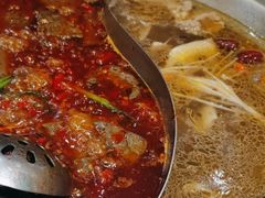 -沸炉重庆老火锅(军事博物馆店)