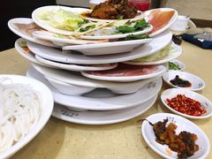 -桥香园云南过桥米线(金马碧鸡店)