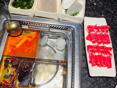 -海底捞火锅(旭辉MALL店)