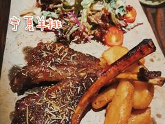 -The Cheebat 锌吧·Bistro(体育西店)