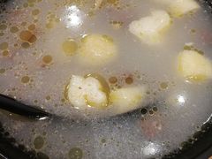 -小杨生煎(金山百联购物中心3楼店)