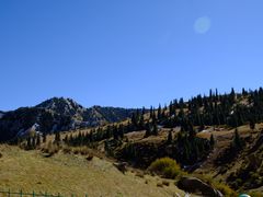 -天山神秘大峡谷