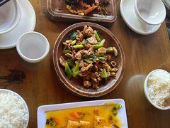 -隔壁老王·家常云南菜(花巷店)