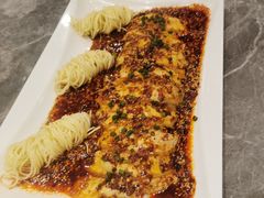 -有红鸡毛店·川菜(建设路店)