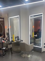 -艾美A·M Hair Salon