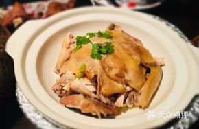 Guangdong Intangible Cultural Heritage Salt-Baked Chicken (Half Chicken)