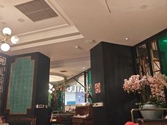 -新白鹿餐厅(爱琴海购物中心店)