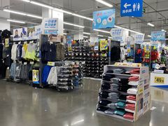 -迪卡侬(西华店)