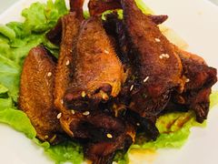 爆鱼-泓历皇朝酒店(东亭店)