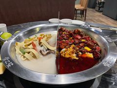 千张筒骨鸳鸯锅-骨之味·筒骨汤火锅(江头店)