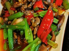 -龙大哥辣子鸡新概念餐厅(美的林城店)