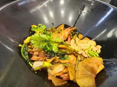 -醉人椒麻辣香锅(王府井喜悦店)