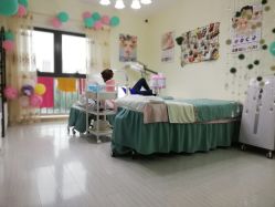-荟草堂专业祛痘修护中心