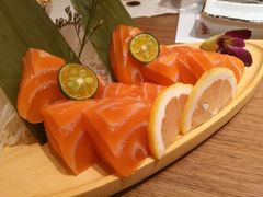 厚厚的三文鱼刺身（9002）-诚·鳗屋(星摩尔店)