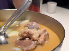 -肥仔文澳门猪骨煲(南京西路店)