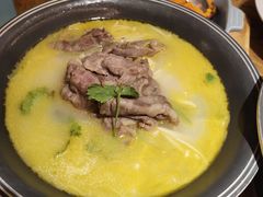 -蜜桃餐厅·伴山(湖滨商业街店)