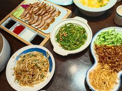 -满园烤鸭·春饼(丰科路万达店)