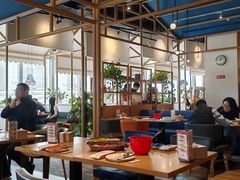 -渝信川菜 · 川味家常菜(财富购物中心店)