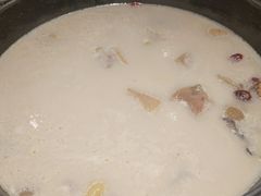 -煲宫猪肚鸡(昆山金鹰国际购物中心店)