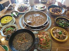 -郑件洋芋饭庄