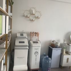 -凡碧诗毛孔收细