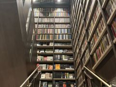 -钟书阁(群光广场店)