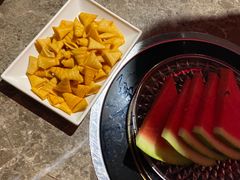 -三人行骨头王火锅(长寿店)