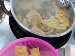 -阿婆东山羊肉店(鸿港海鲜批发市场店)