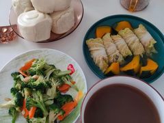 -天鹅到家·保姆月嫂育儿嫂(朝阳店)