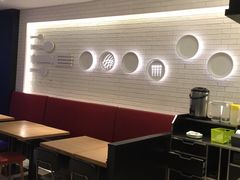 卡座-必胜客(华南摩尔店)