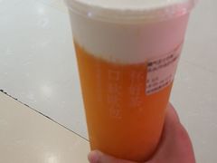 -奈雪的茶(湖滨银泰in77C区PRO店)