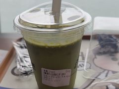 -抱抱地球咖啡馆(国家海洋博物馆店)
