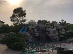 -仁爱团泊湖温泉中心