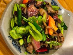 -郑件洋芋饭庄