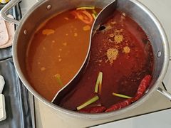 鸳鸯锅-呷哺呷哺 黄金牧场 (中发百旺店)