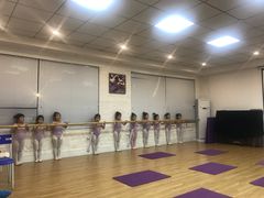 -红舞鞋舞蹈教育(近江校区)