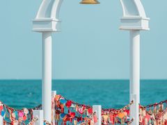 -北戴河碧螺塔海上酒吧公园