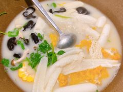 -云渔堂蒸汽石锅鱼(万达店)