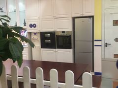 -小马快跑儿童托育中心(华润万家店)