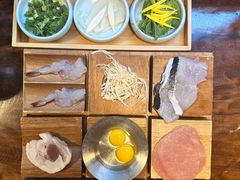 -银米·云南传统过桥米线(双廊黑金冠店)