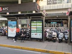 -锦江乐园(地铁站)