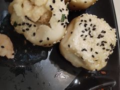-小杨生煎(金山百联购物中心3楼店)