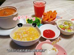 -汤城小厨•粤菜•靓汤(西直门凯德MALL店)