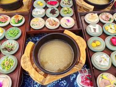 -桥香园过桥米线(国贸店)
