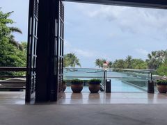 -亚龙湾喜来登·美景台大堂吧