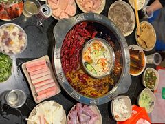 -洞亭火锅(防空洞总店)